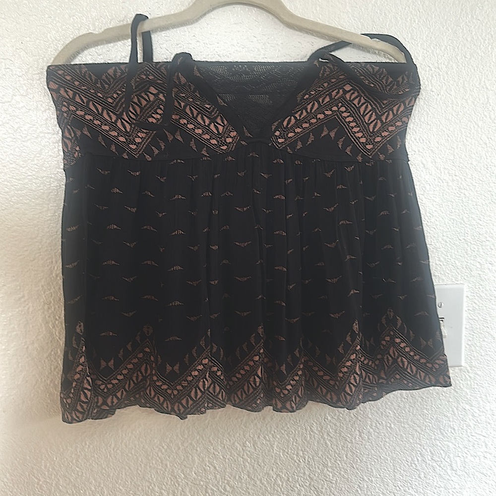 Free People (cut the tag out) babydoll top with dark brown Aztec print